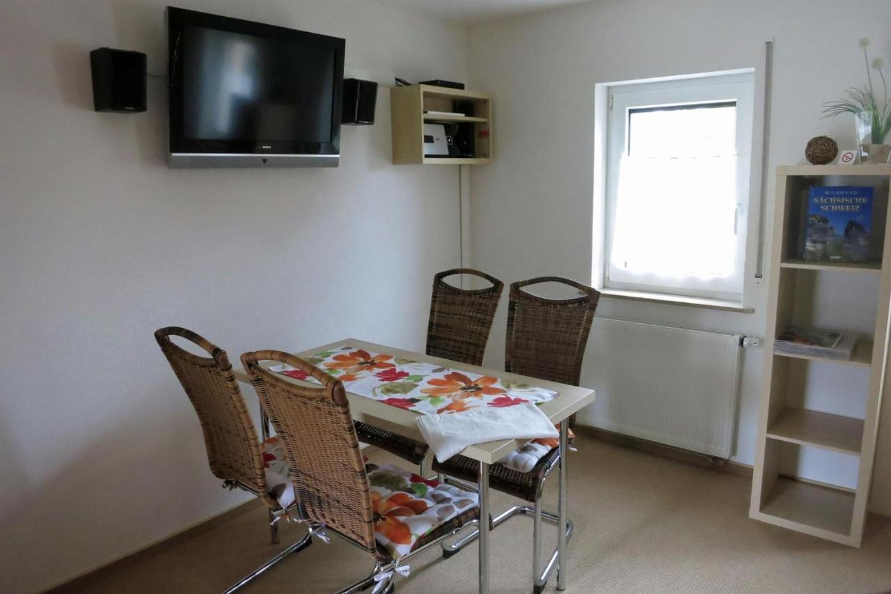 Ferienwohnung Schlesinger Hohnstein Esterno foto